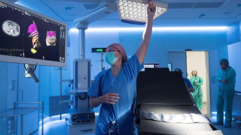 Imagen de un quirófano en Barcelona