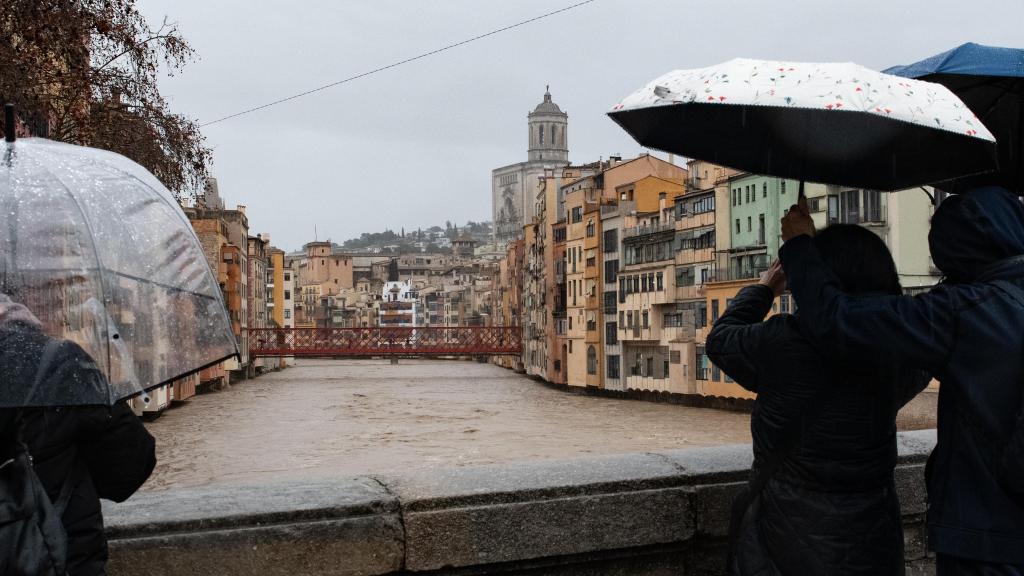 Crecida del río Onyar a su paso por Girona