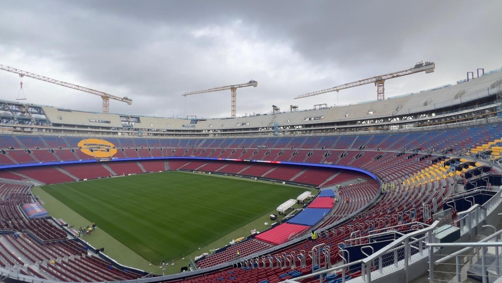 La tercera grada del Camp Nou toma forma: zona lateral