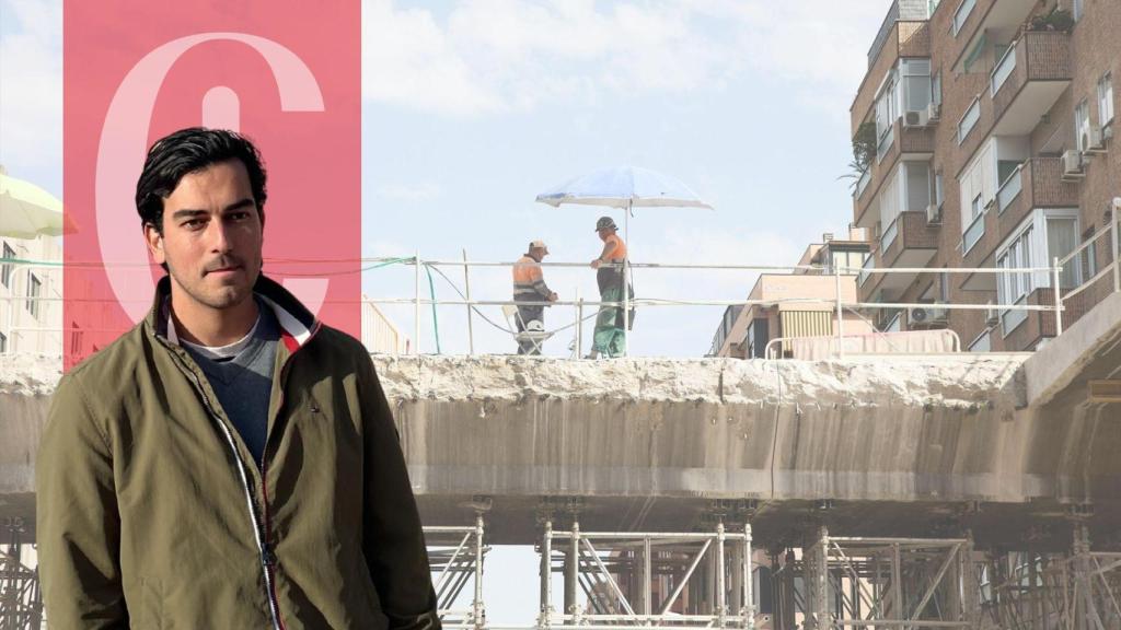 Dos albañiles en una obra