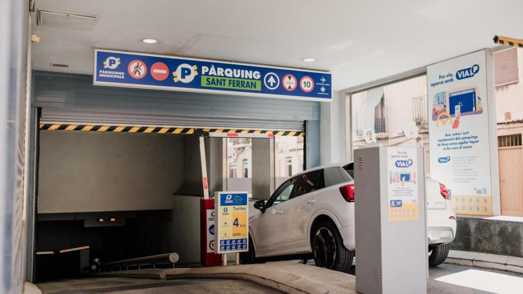 Entrada de un parking