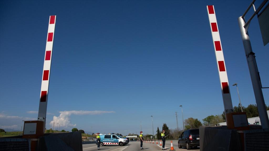 Barreras levantadas en un peaje