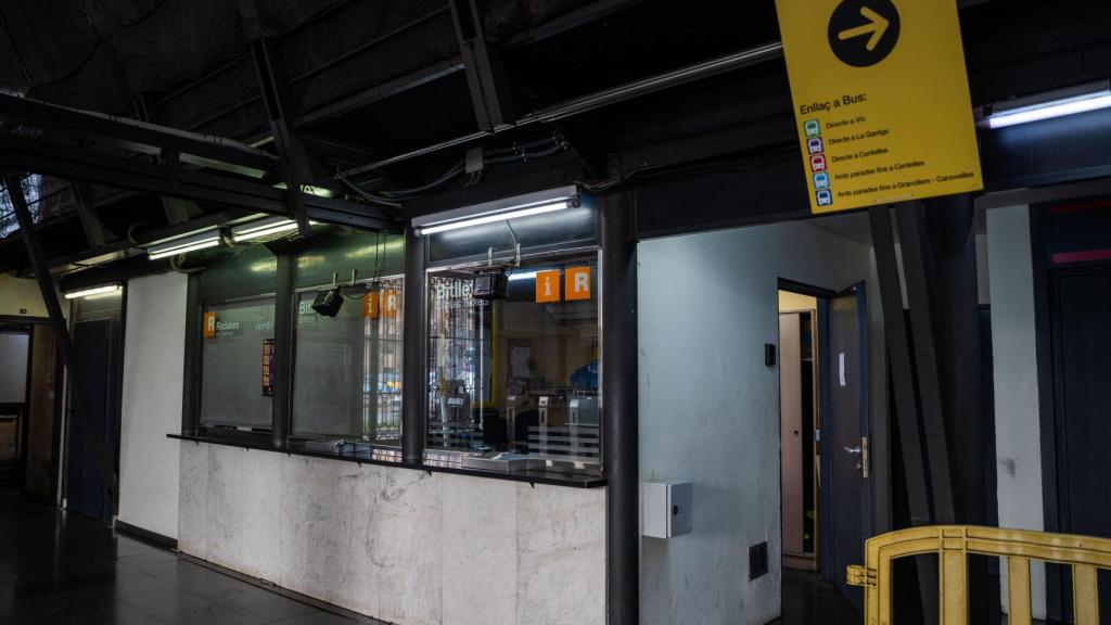 Estación de Rodalies cerradas