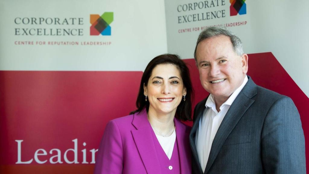 María Luisa Martínez, directora de Comunicación de Caixabank, toma el relevo de la presidencia de Corporate Excellence de su predecesor, Eduardo Navarro / EP