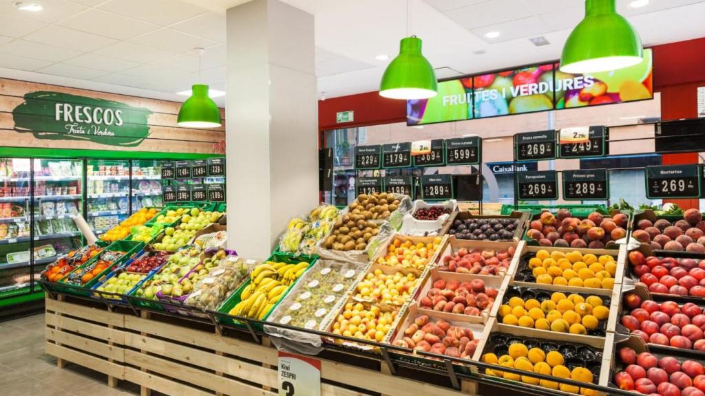 Secció de fruites i verdures d'un Spar