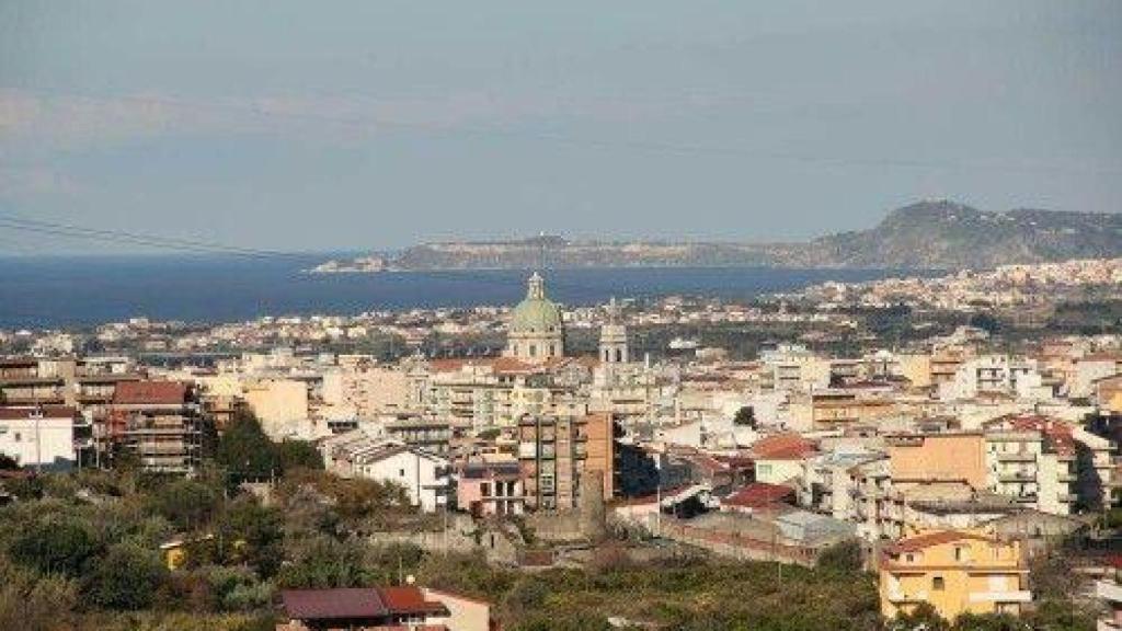 Barcellona Pozzo di Gotto, vista aérea