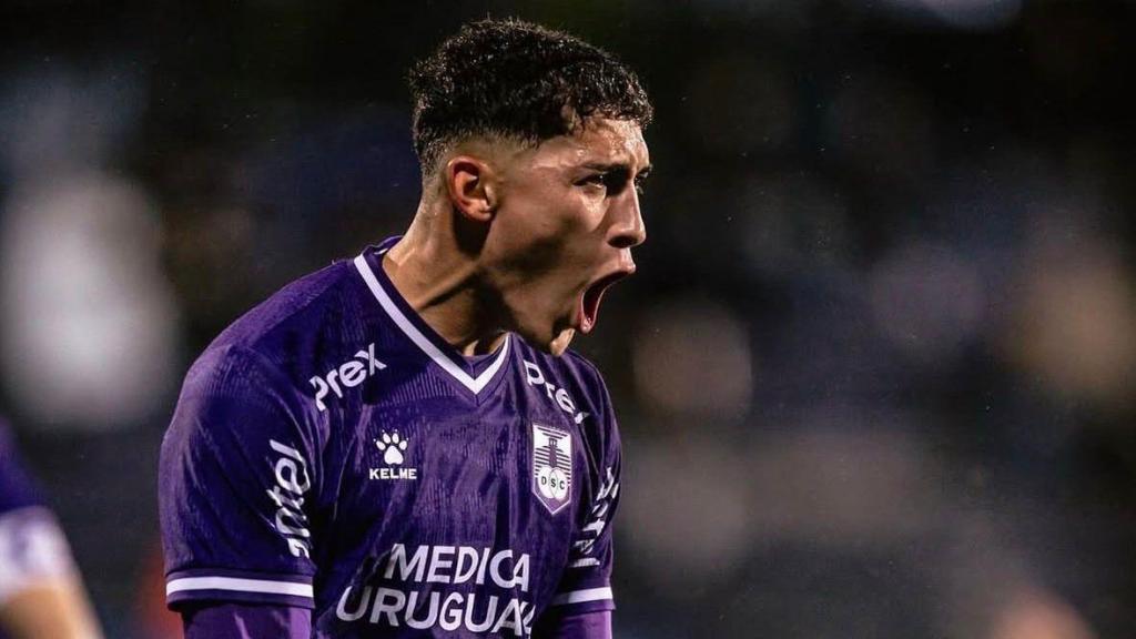 Patricio Pacífico con Defensor Sporting
