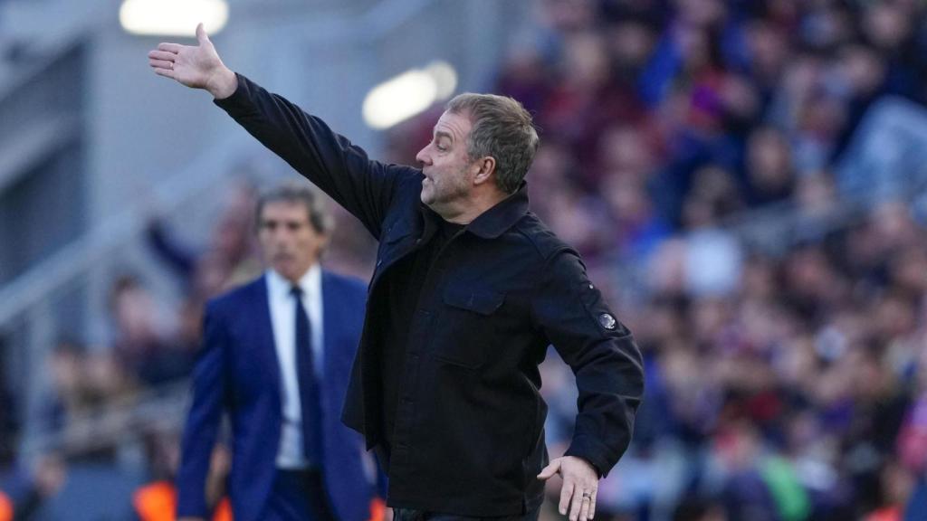 Hansi Flick en el Barça-Real Oviedo de la Liga