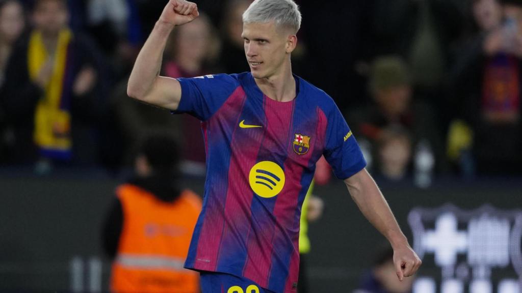 Dani Olmo celebra su gol al Real Oviedo