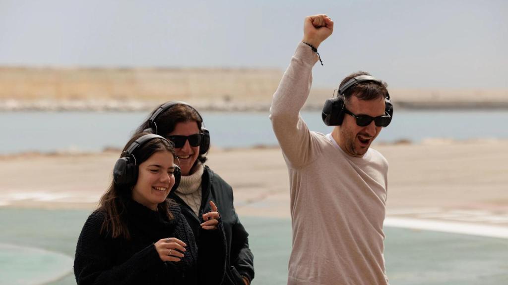 Tres culés, justo antes de subir al helicóptero para sobrevolar el Camp Nou