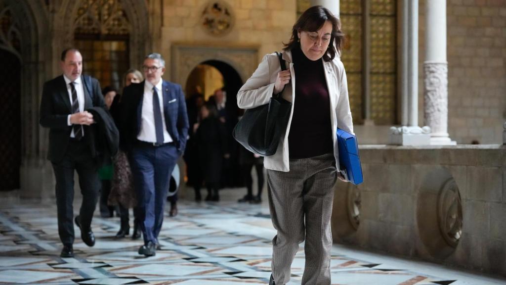 La consellera de Territorio, Vivienda y Transición Ecológica, y portavoz del Govern, Silvia Paneque, se dirige a la reunión semanal del Govern de Cataluña en una imagen de archivo
