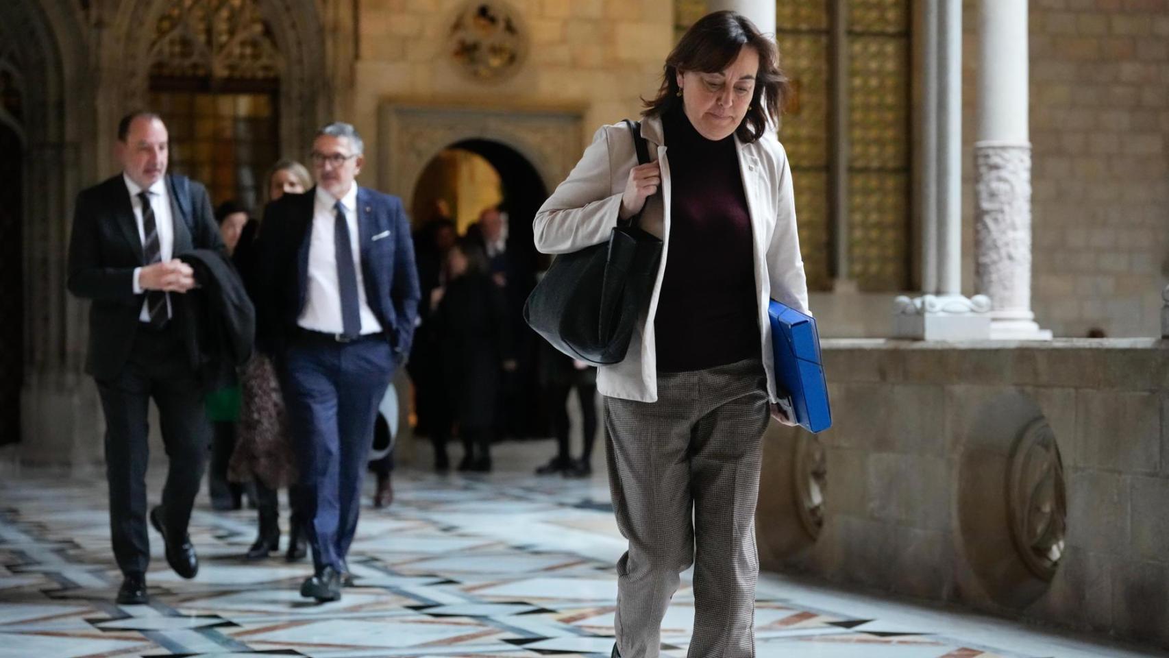La consellera de Territorio, Vivienda y Transición Ecológica, y portavoz del Govern, Silvia Paneque, se dirige a la reunión semanal del Govern de Cataluña en una imagen de archivo