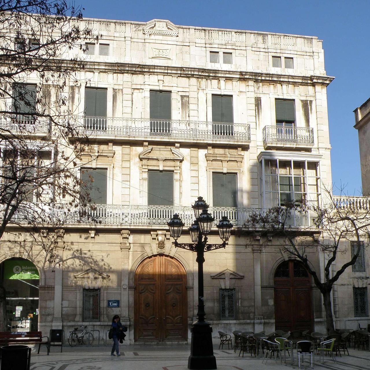 Col·legi de les Purissimes de Vilanova, ejemplo de arquitectura indiana
