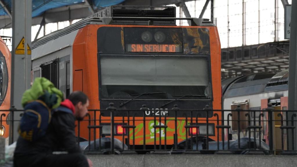 Un tren de Rodalies fuera de servicio