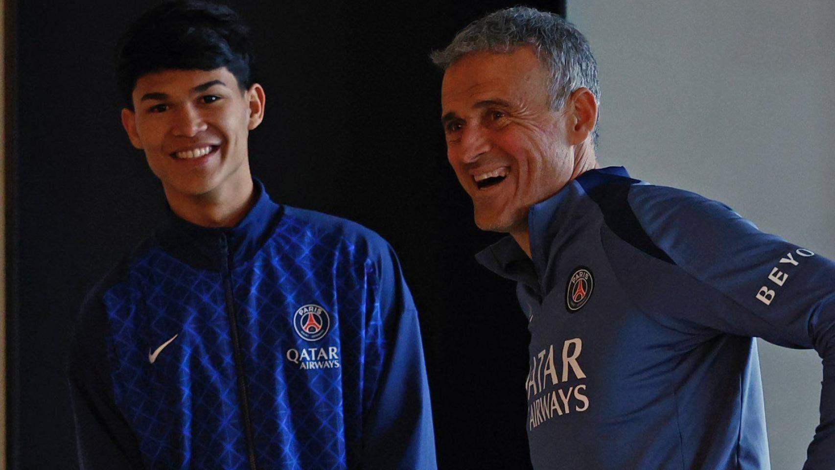 Dro y Luis Enrique charlando