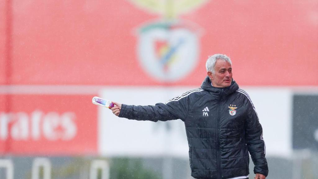 José Moruninho entrena al Benfica antes de medirse al Real Madrid