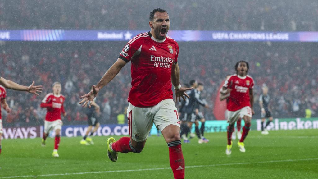 Vangelis Pavlidis celebra el segon gol del Benfica contra el Reial Madrid