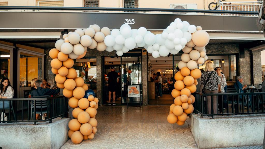 La inauguración de 365 Obrador en Salou en 2024