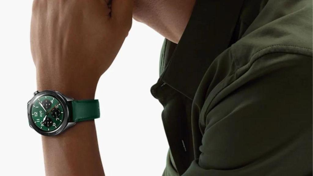 Parece un reloj de toda la vida, pero es uno de los smartwatches más completos y versátiles de Xiaomi