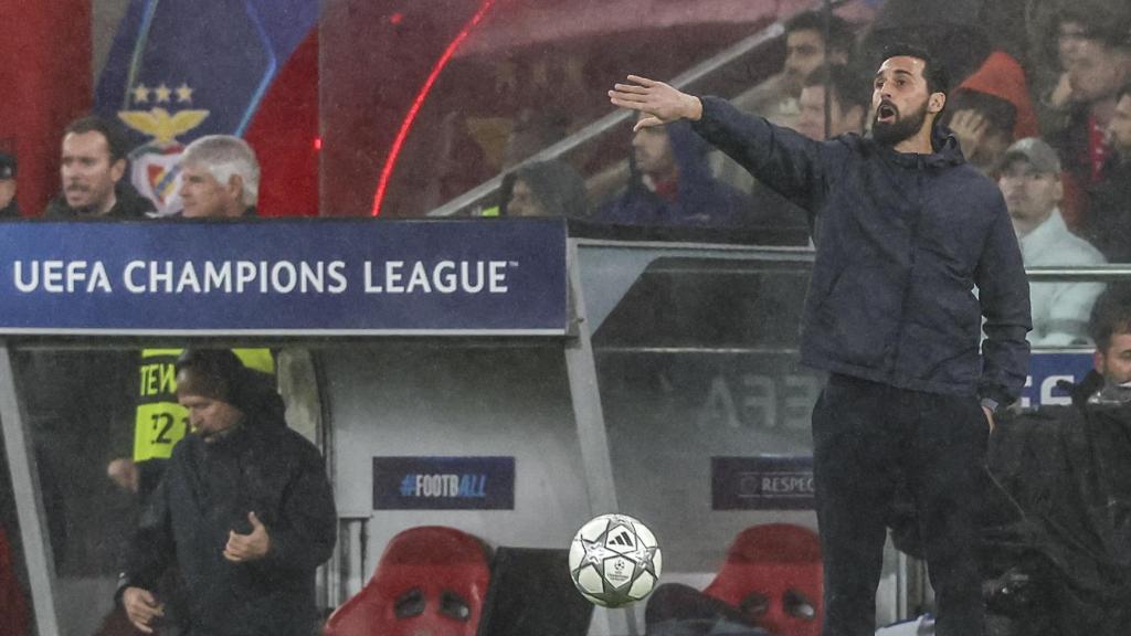 Arbeloa, en el campo del Benfica