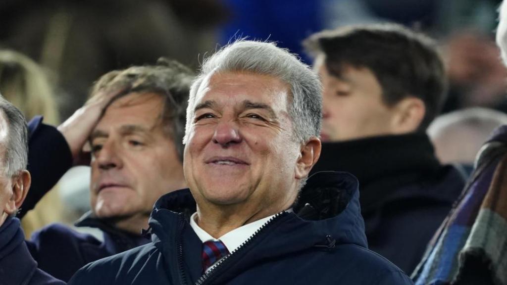 Joan Laporta, en el campo del Camp Nou
