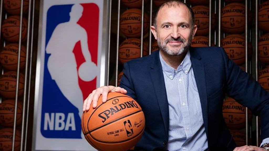 Chus Bueno en su etapa como Director de Operaciones en Europa y Oriente Medio de la NBA