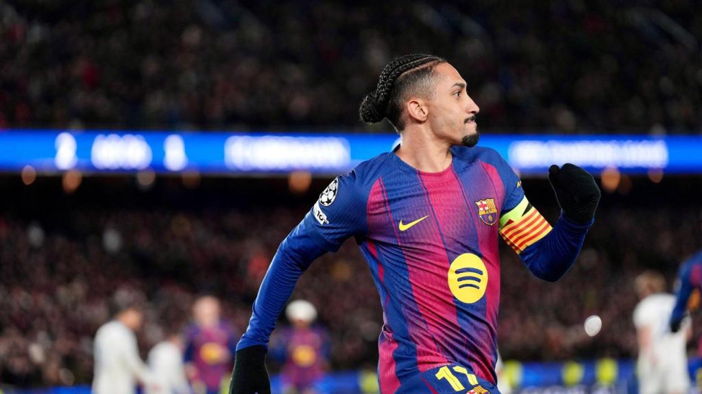 Raphinha celebra un gol al Barça-Copenhaguen de la Champions League