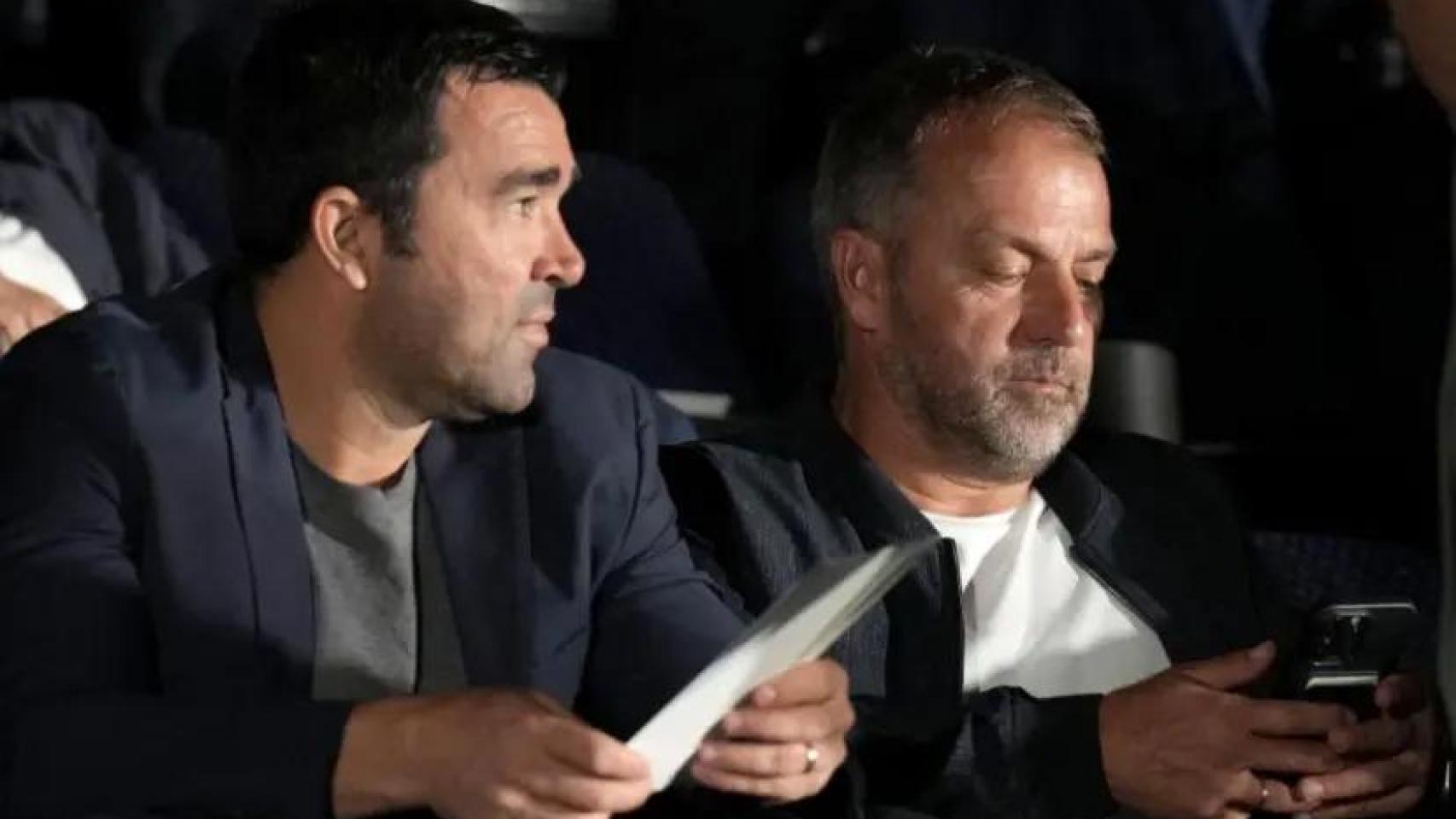 Deco, junto a Hansi Flick en un acto