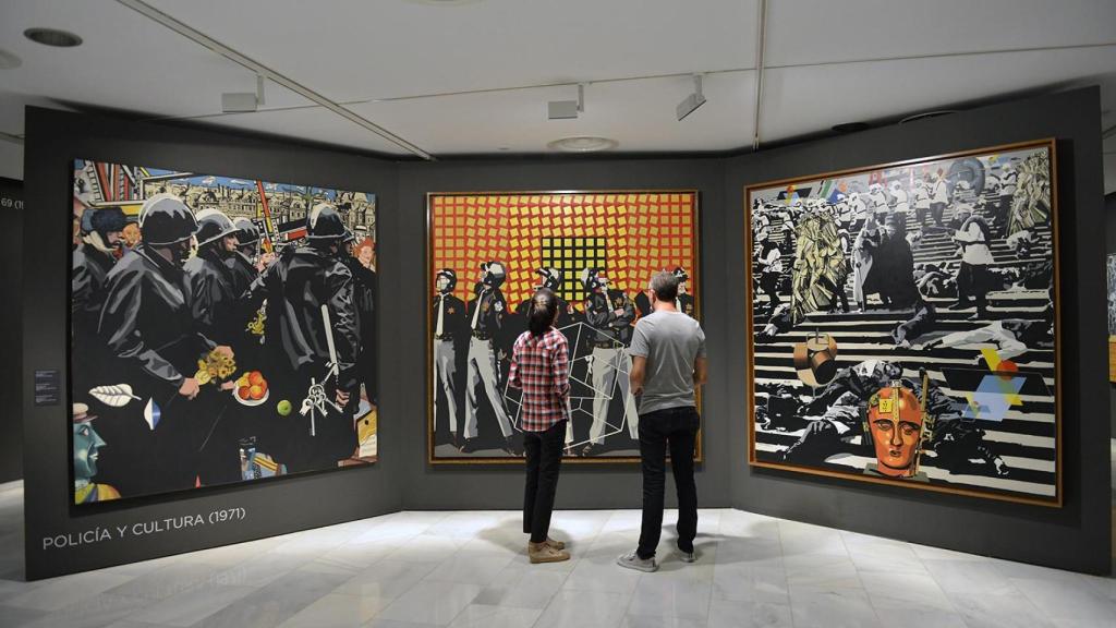 Una de les sales de l'antològica de l'Equipo Crónica, celebrada a València el 2017.