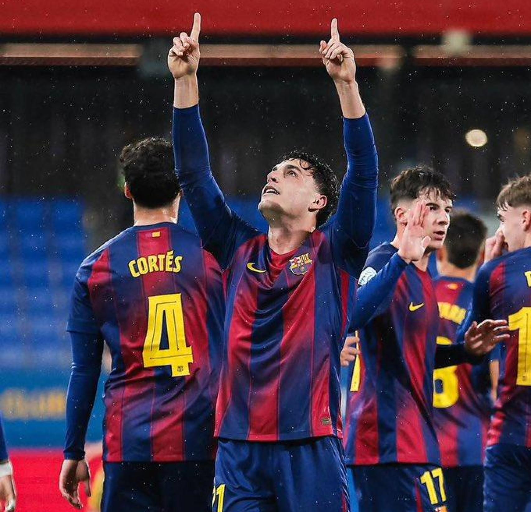 Joaquín Delgado celebra un gol durante el Terrassa-Barça B
