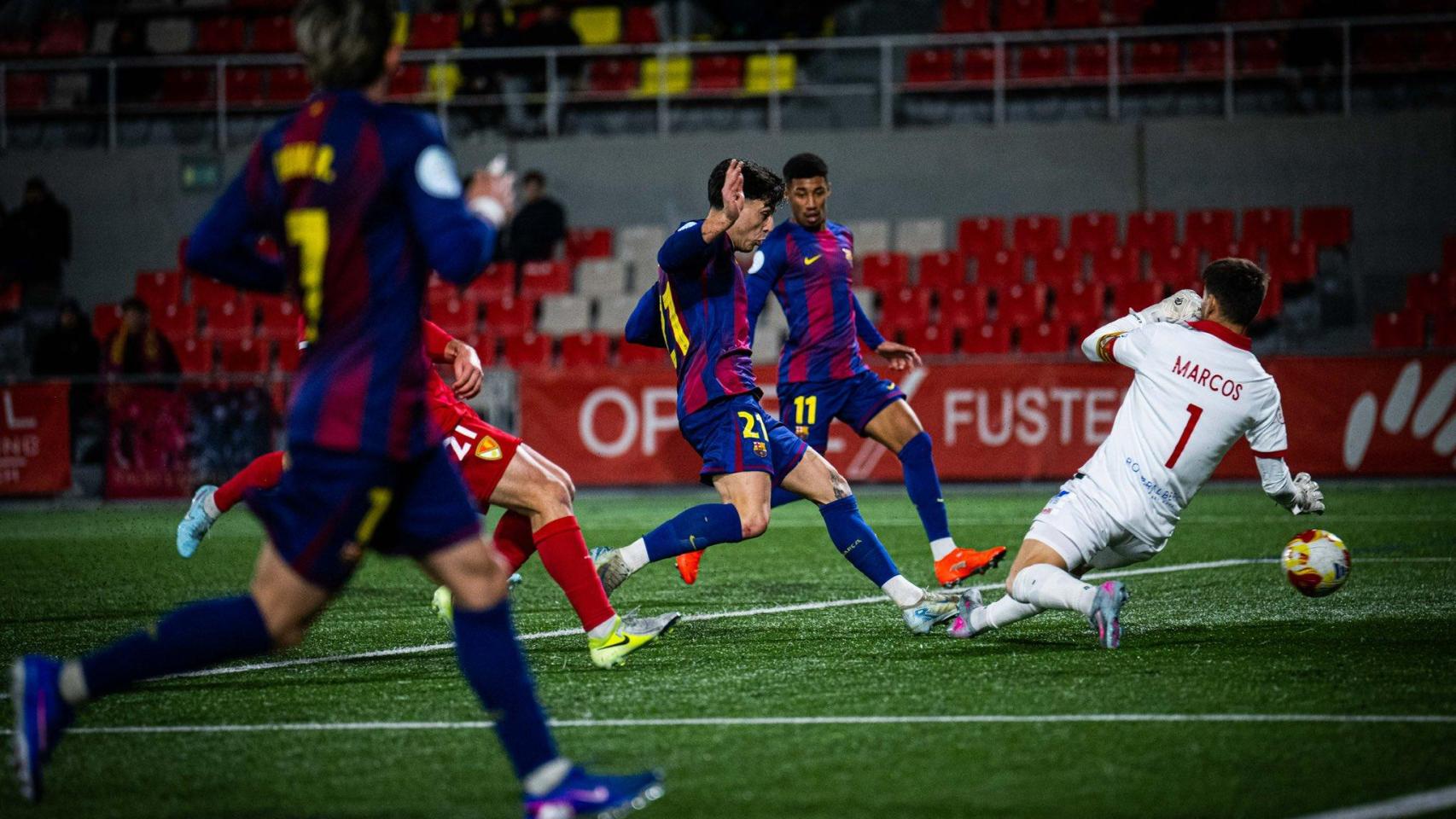 Joaquín Delgado marca su primer gol en el partido Terrassa-Barça B