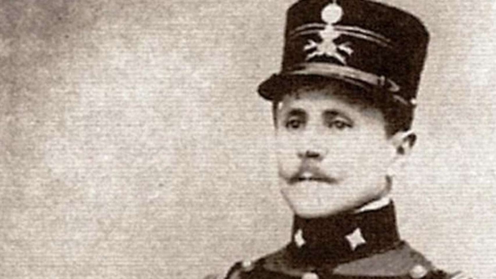 El general Héctor Benigno Varela (1907)