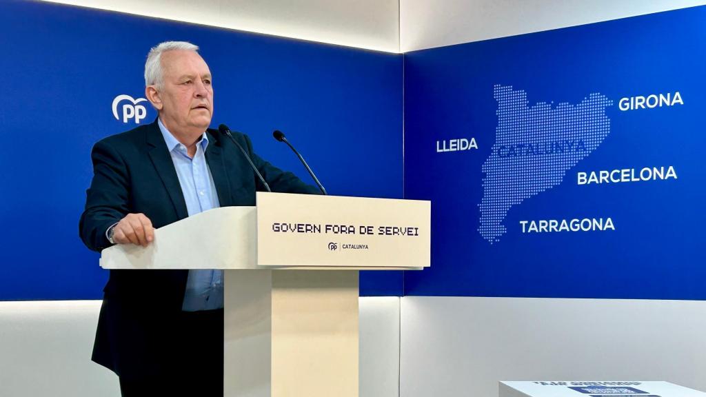 El secretario general del PP de Cataluña, Santi Rodríguez, esta mañana en la sede del partido en Barcelona