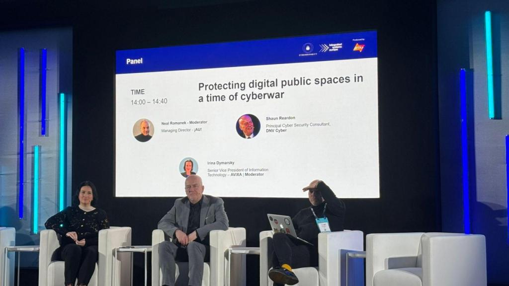 Una de las mesas de la primera jornada de ISE 2026