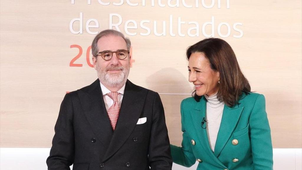 La presidenta del Santander, Ana Botín, junto al consejero delegado, Héctor Grisi / EP
