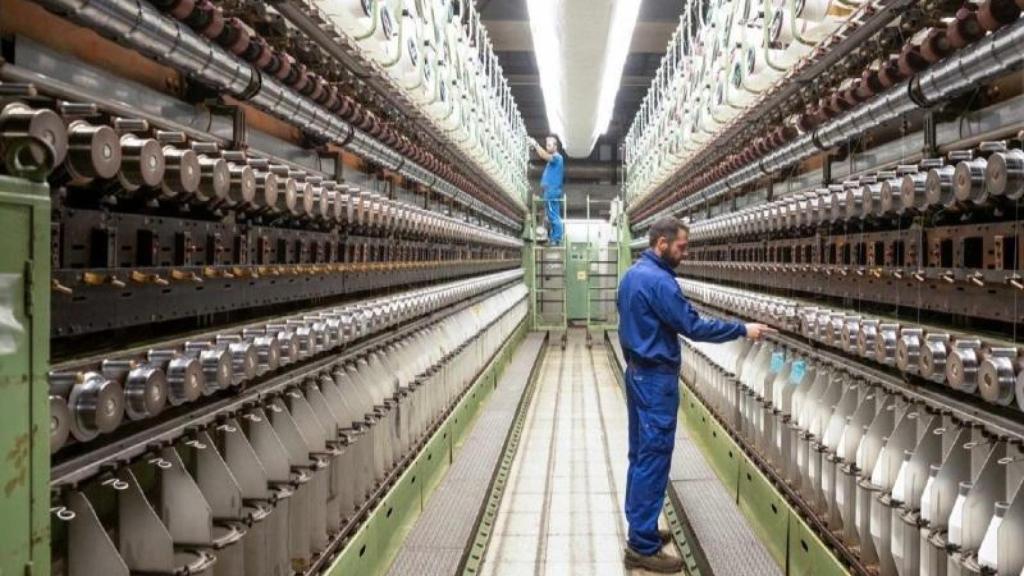 Producción de poliamida en una fábrica de Barcelona (archivo)