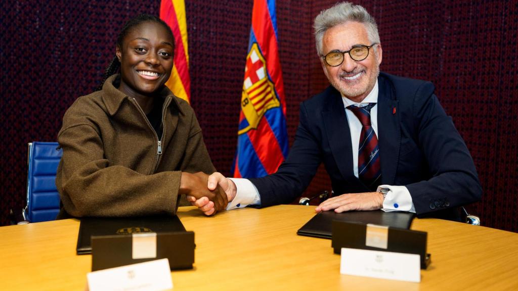 Aïcha Cámara signa un nou contracte amb el Barça Femení fins al 2028