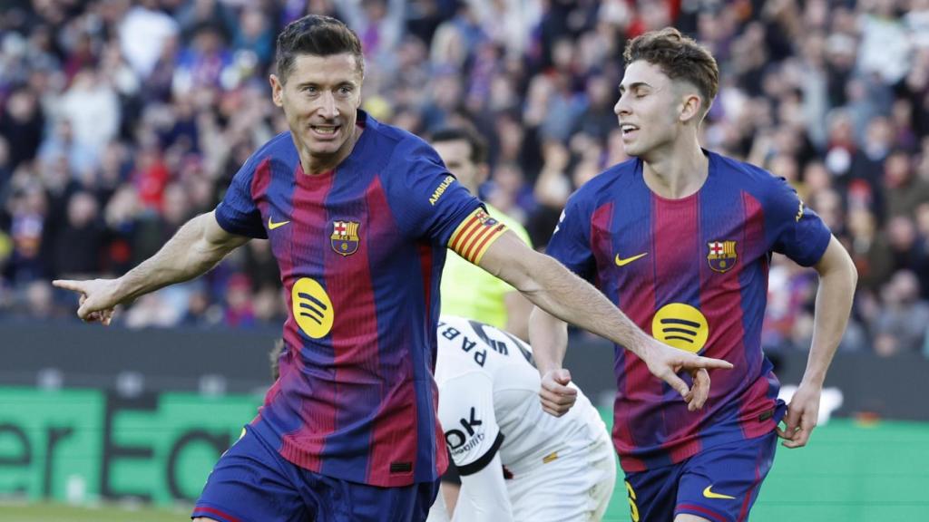 Lewandowski celebra su gol al Mallorca