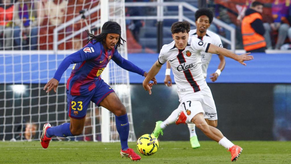 Koundé, contra el Mallorca