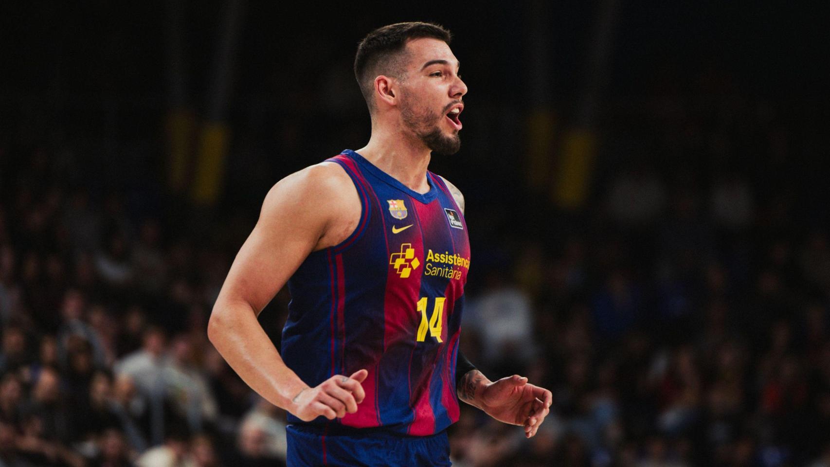 Willy Hernangómez, durante el derbi Barça de basket-Bàsquet Girona