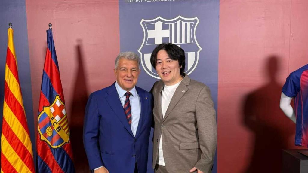 Joan Laporta junto a Taito Suzuki, presidente del Sant Andreu