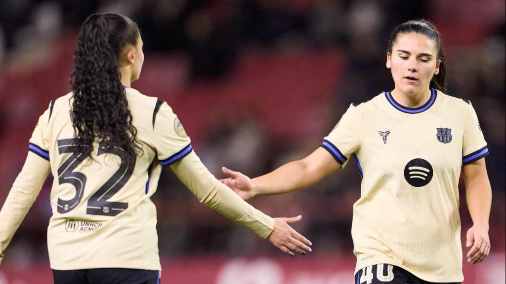 María Llorella y Adriana Ranera, en el día de sus debuts en Liga F con el Barça Femenino