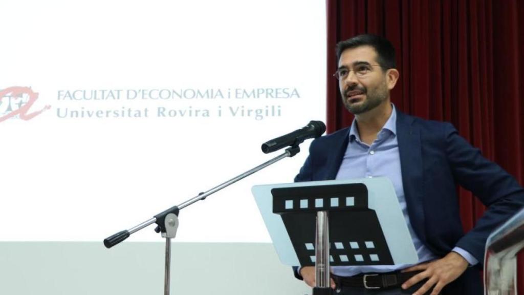 Gerard Jara. en un acto de la Universidad Rovira i Virgili