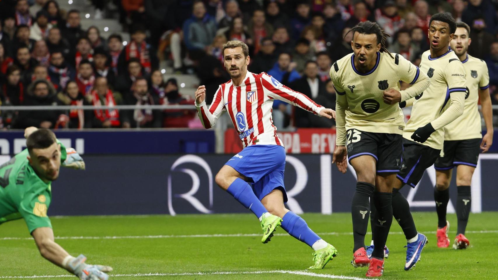 Griezmann marca el segundo gol del Atlético al Barça