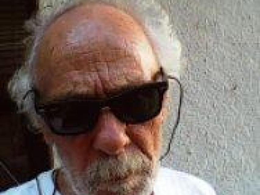 El dibujante Vallés