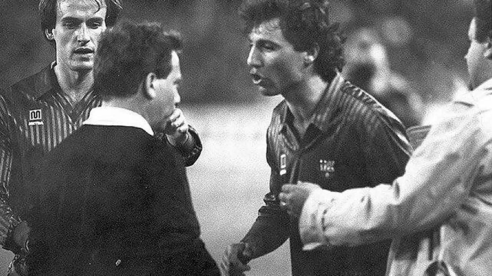 Urizar Azpiarte y Hristo Stoichkov
