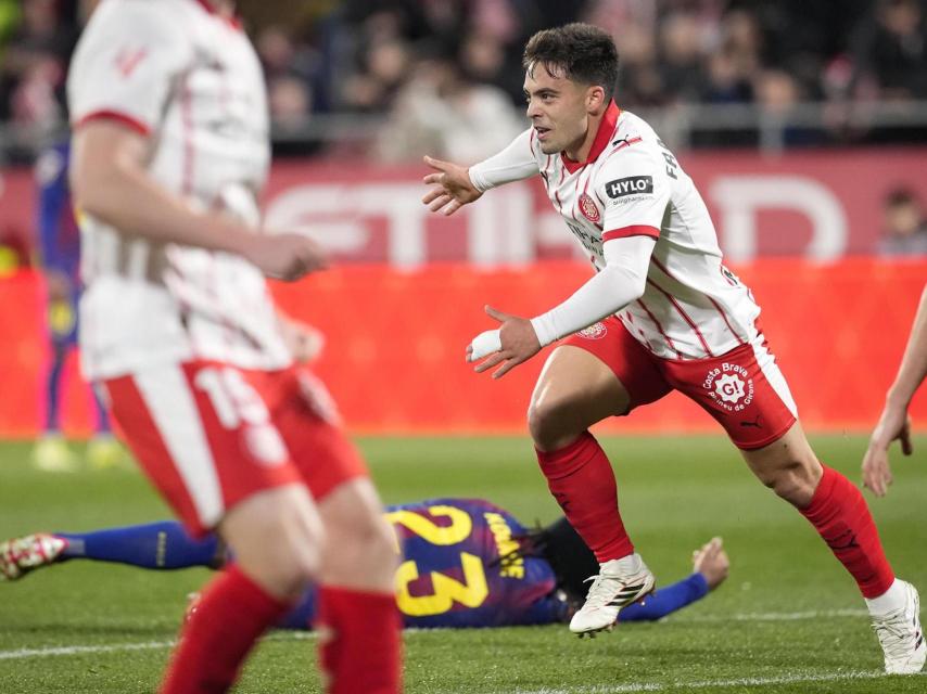 Fran Beltrán celebra el gol al Barça després de la trepitjada a Jules Koundé