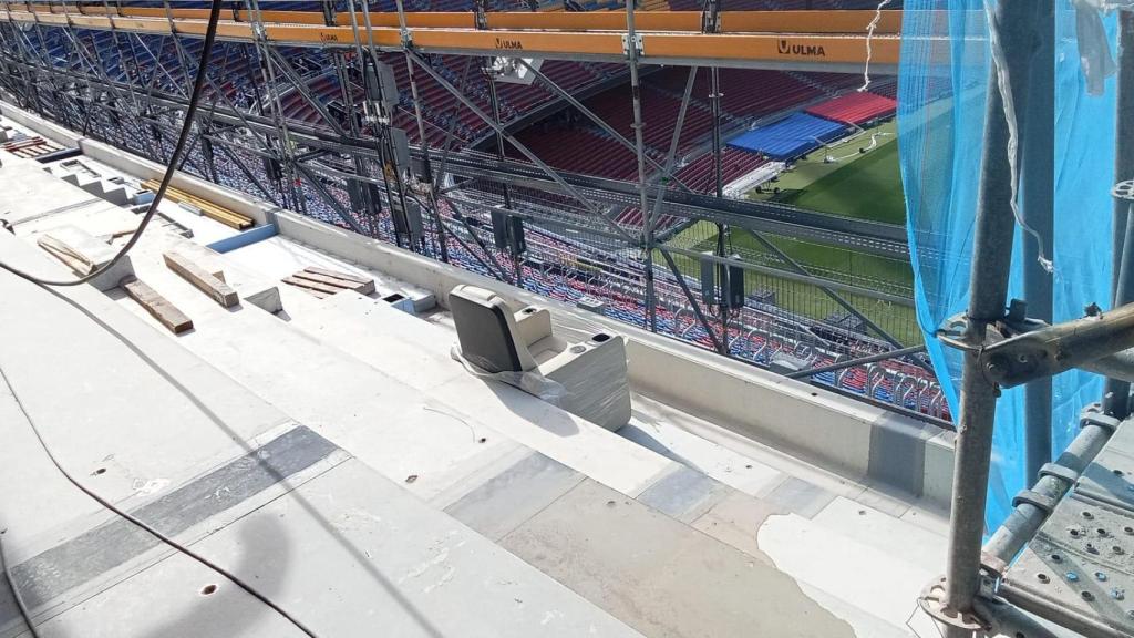 Un seient d'una llotja Vip del Spotify Camp Nou, ja col·locat