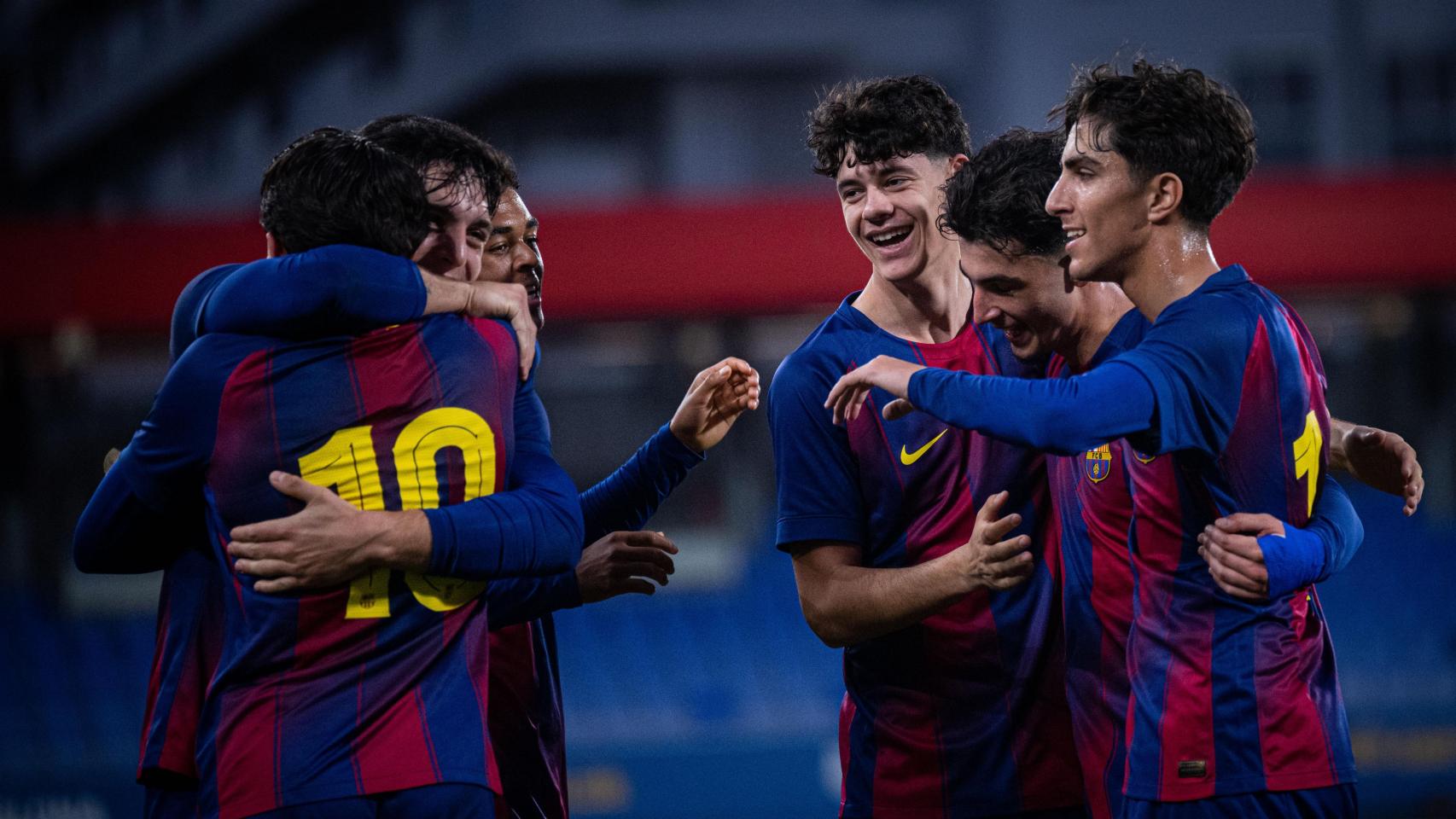 Los jugadores del Barça B celebran un gol contra el Andorra