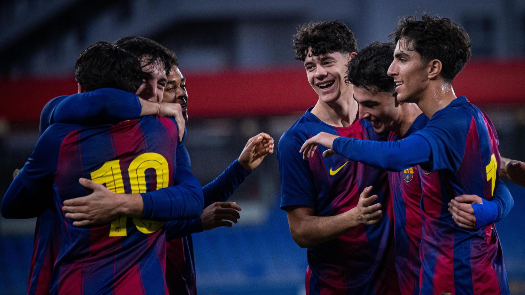 Los jugadores del Barça B celebran un gol contra el Andorra